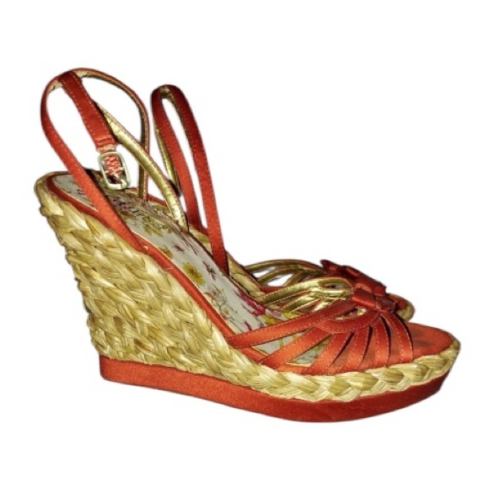 Guess Heels orange size 7.5